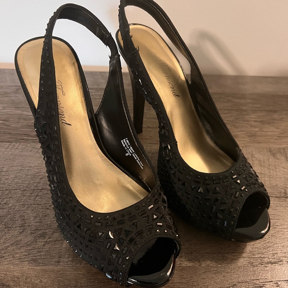 Lulu Townsend Black Heels